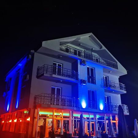 Sunrise Hotel & Camping สตรูกา ภายนอก รูปภาพ