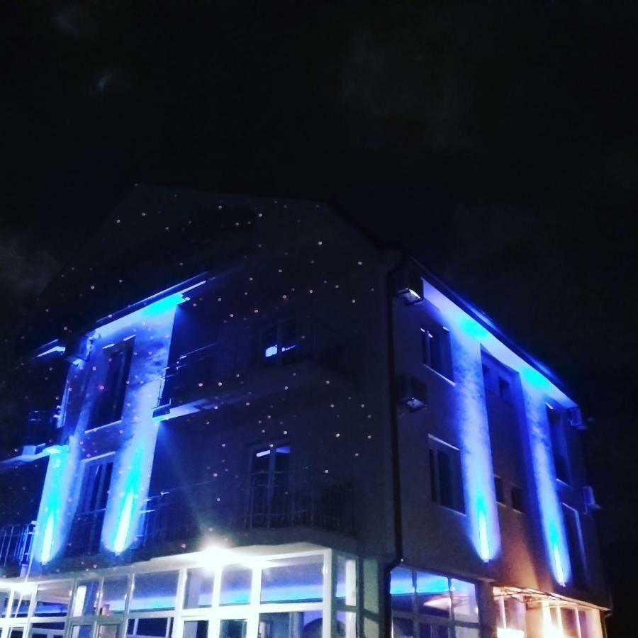 Sunrise Hotel & Camping สตรูกา ภายนอก รูปภาพ