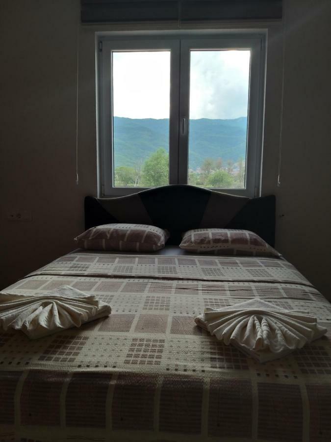 Sunrise Hotel & Camping สตรูกา ภายนอก รูปภาพ